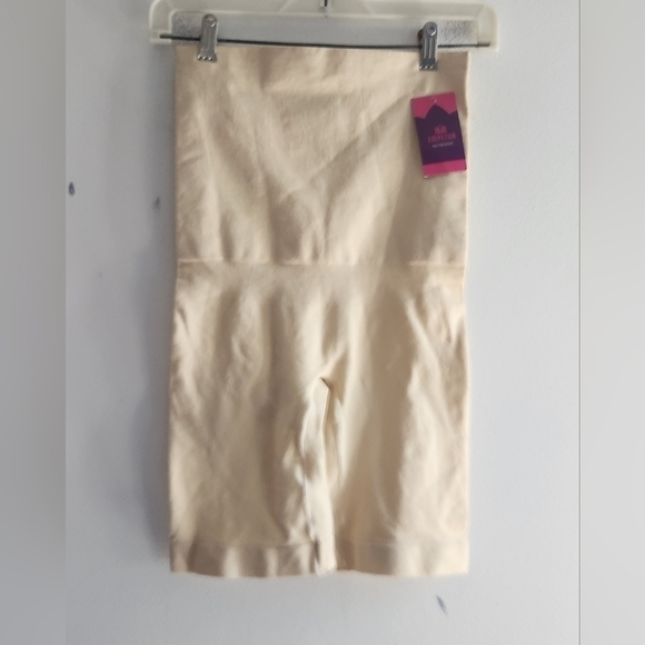Empetua Other - NWT Empetua by Shapermint Cream/Nude High Waist Shapewear Shorts size XL-XXL